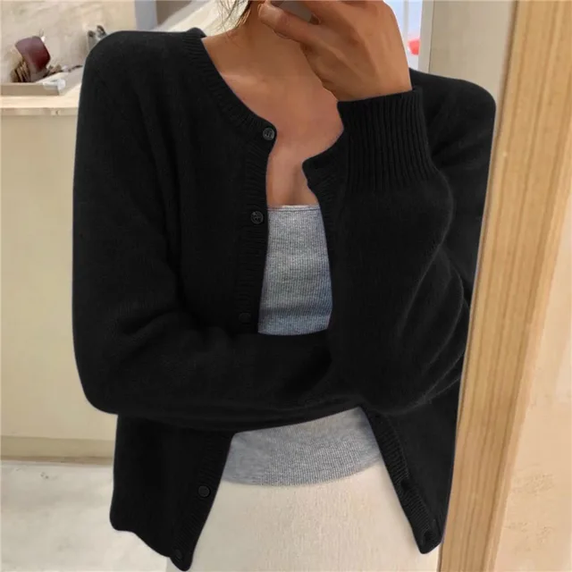 Caroline - Klassieke Ronde Hals Knopen Cardigan