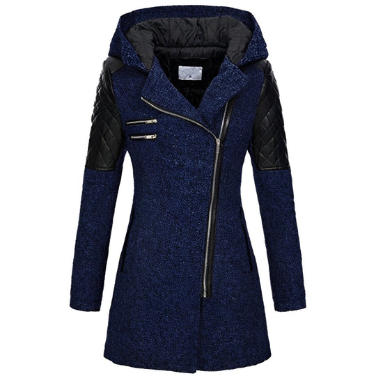 Iris – Gotische winterjas met capuchon voor een unieke look