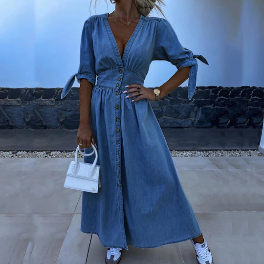 Soluna - Denim Jurk Met Riem En Comfortabele Pasvorm